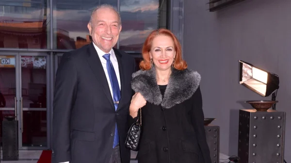 Τάσος Αρνιακός: «Με τη σύζυγό μου είμαστε μαζί 32 χρόνια, υπάρχουν και υποχωρήσεις...»