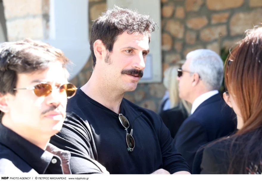 Κηδεία Γιώργου Καραγιάννη Θανάσης Πατριαρχέας