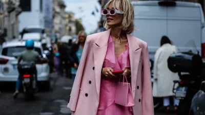 Τάσεις αξεσουάρ S/S 2024: 7 καλοκαιρινά trends που θα φοράς με φορέματα