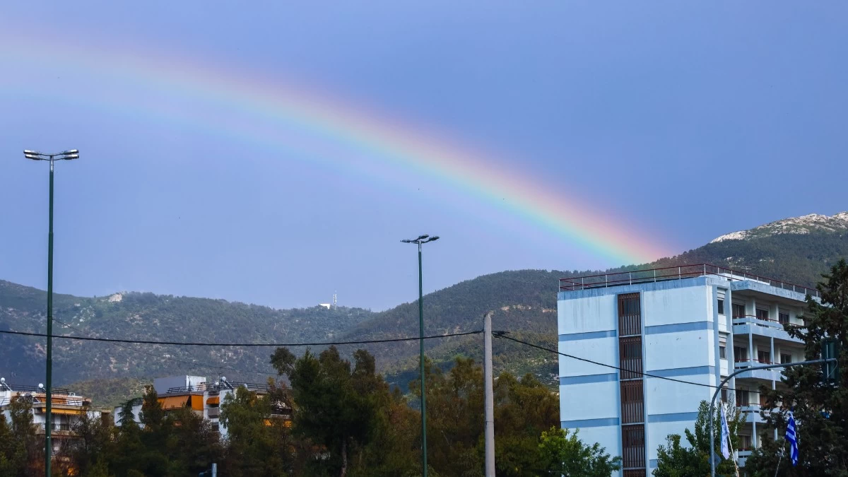 Καιρός: Καταιγίδες και σήμερα 14/5 - Σε ποιες περιοχές θα πέσει η θερμοκρασία;