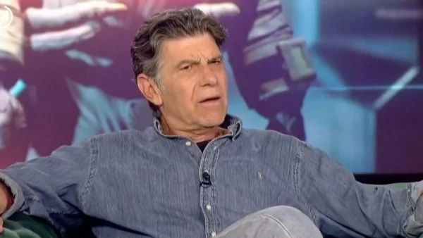 Γιάννης Μπέζος: «Είναι πολύ καλό που χωρίζουν πιο εύκολα οι άνθρωποι, το κακό θα ήταν να ζουν δηλητηριασμένοι»