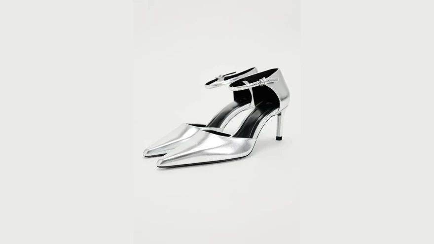 μεταλλιζέ γοβάκια zara