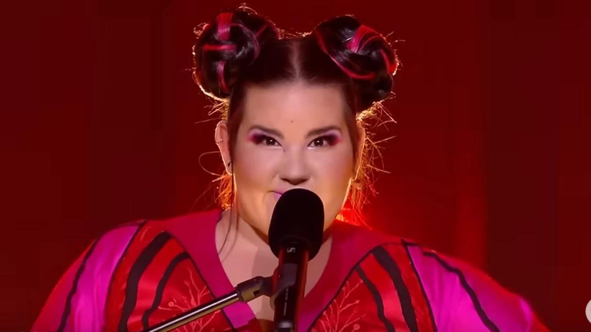 Eurovision: Αγνώριστη η θρυλική Netta Barzilai που κέρδισε με το ''Toy'' - Μείον 30 κιλά έξι χρόνια μετά τη νίκη της (Βίντεο)