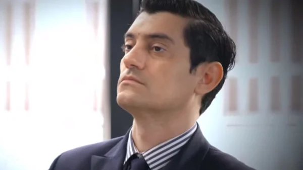 Ο Παράδεισος των Κυριών 1/5: «Μίλα!» - Ο Ντίνος ανακαλύπτει τον εμπρηστή του ''Ολύμπια''