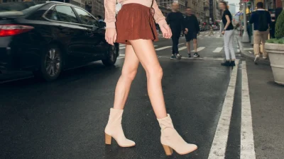Zara skorts: Η νέα τάση που παίρνει τη θέση των σορτς - 5 κομμάτια με 22,95 ευρώ