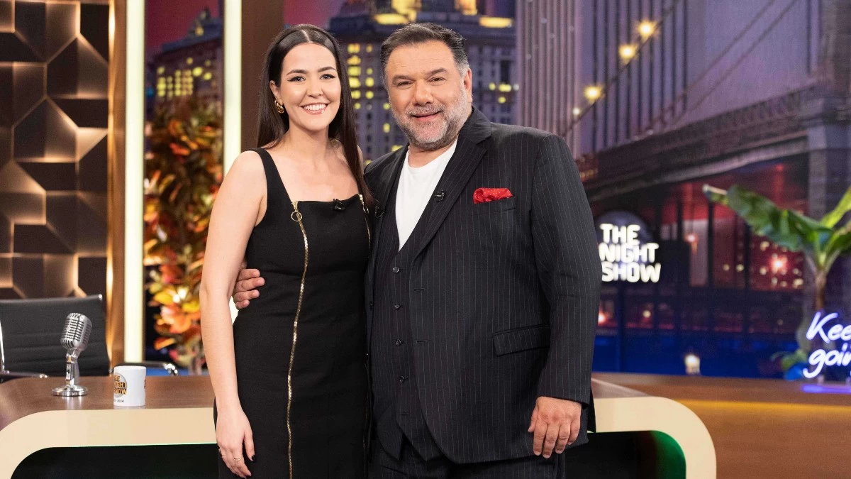 «The 2Night Show»: Μία «Ψυχοκόρη» ανοίγει τα χαρτιά της στον Γρηγόρη Αρναούτογλου