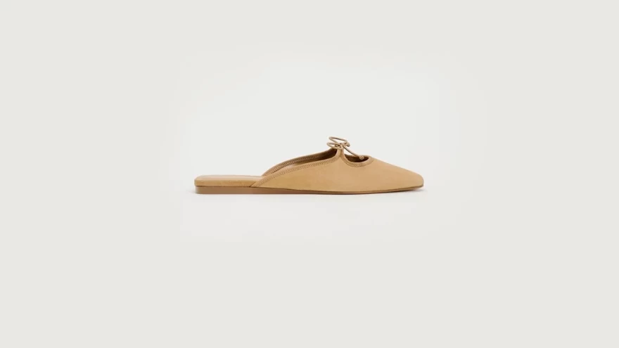 μπεζ Mules zara