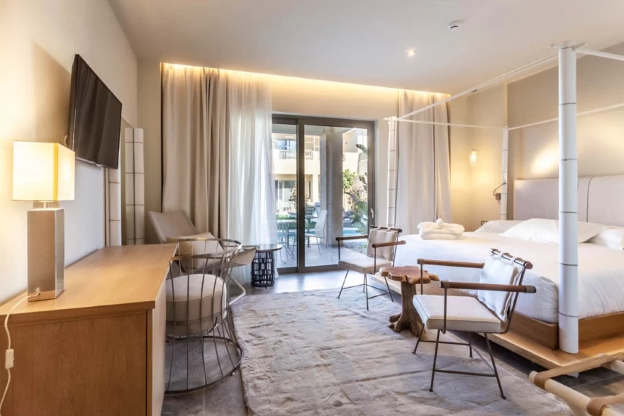 Elysian Luxury Hotel & Spa