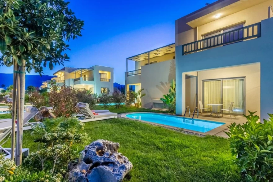 Elysian Luxury Hotel & Spa κήπος Καλαμάτα