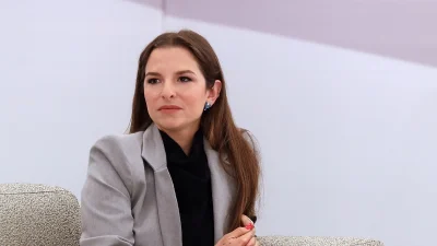 Ξέσπασε δημόσια η Εριέττα Κούρκουλου: «Είσαστε αστείος, θλιβερός!», «Εμετός» - Το μήνυμα που την εξόργισε