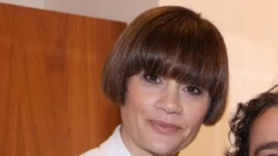 Άννα Μαρία Παπαχαραλάμπους: Θεαματική αλλαγή στην εμφάνισή της - Τέλος το κοντό καρέ στα μαλλιά της
