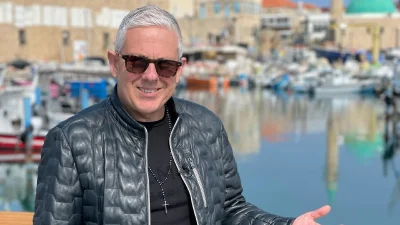 Εικόνες: Ο Τάσος Δούσης έρχεται αυτό το Σαββατοκύριακο με τρία υπέροχα επεισόδια!