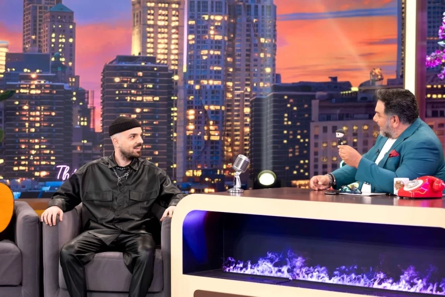 The 2Night Show Apon