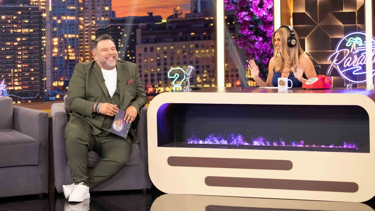 The 2Night Show: Η Έλλη Κοκκίνου παίρνει απόψε (26/6) τη θέση του Γρηγόρη Αρναούτογλου!
