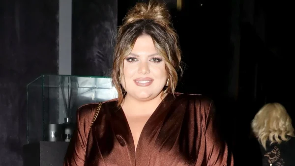 Δανάη Μπάρκα: "Σπάει" την σιωπή της για πρώτη φορά - Το ερωτικό τρίγωνο στο οποίο μπλέχτηκε, το νοσοκομείο και οι δυσκολίες που πέρασε μέσα στην χρονιά