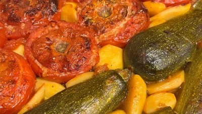 Για τις αρχάριες στη μαγειρική: Τα πιο εύκολα γεμιστά, σε τρεις κινήσεις με 8 υλικά