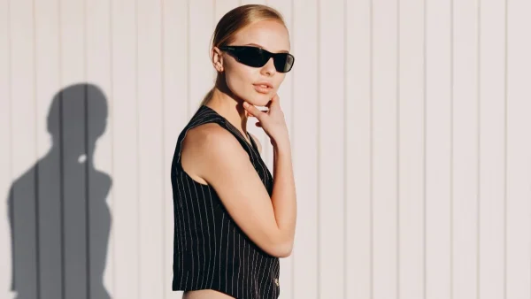 Ξαφνικά τα fashion girls φοράνε μόνο αυτά τα 6 αξεσουάρ με κλειστά μάτια!