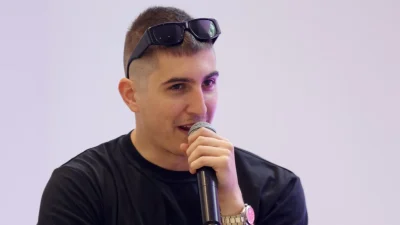 Ο Good Job Nicky