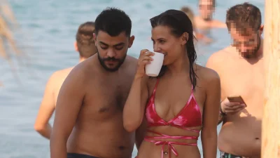 Λάουρα Νάργες: «Το έβλεπε από μικρός ότι μία μέρα θα είμαστε μαζί» - Η σπάνια εξομολόγηση για τη γνωριμία της με τον Χρήστο Σαντικάι