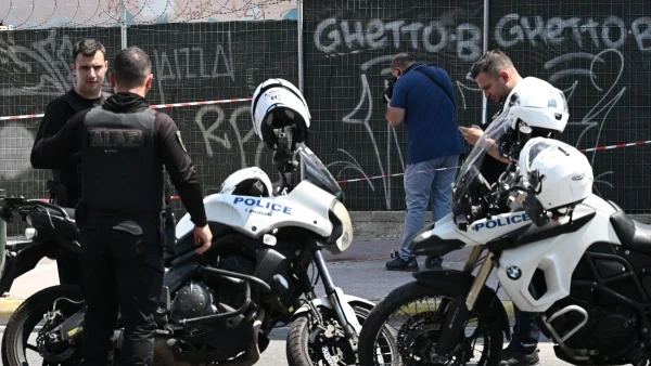 Στιγμές τρόμου στη Γλυφάδα: Λήστεψαν πρώην μοντέλο στο δρόμο - Της πήραν αντικείμενα αξίας πολλών χιλιάδων ευρώ