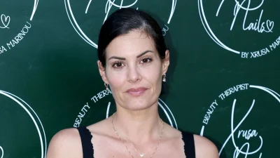 Μαρία Κορινθίου: Η αποστομωτική απάντηση μετά το κράξιμο που "έφαγε" για το βίντεο πάνω σε... γαϊδουράκι