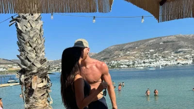 Γάμος στη showbiz: Παντρεύτηκαν εχθές (28/8) κρυφά στη Μήλο