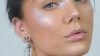 Λάμψεις στο μακιγιάζ - Highlighter σε χρυσό, ροζ, και ασημί