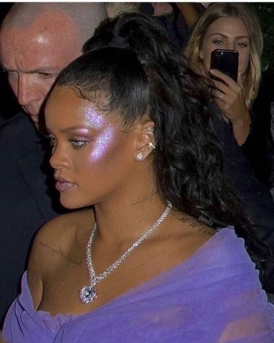 Highlighter Rihanna