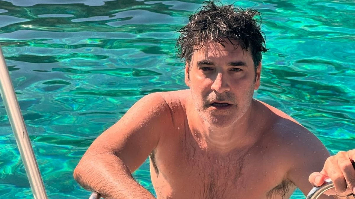 Χριστόφορος Παπακαλιάτης – Στους Παξούς με σταρ του Χόλιγουντ: Το φωτογραφικό άλμπουμ της βραδιάς τους