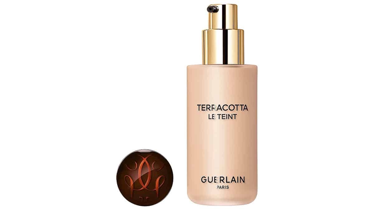 Υγρό foundation, Terracotta, Le Teint Healthy Glow Natural Perfection Foundation 24H Wear 2N, Guerlain, €62,40
