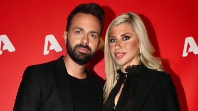 Ηλίας Βρεττός – Γενέθλια για τον τραγουδιστή: Οι ευχές της συζύγου και η έκπληξη από Σάκη Κατσούλη & Μαριαλένα Ρουμελιώτη