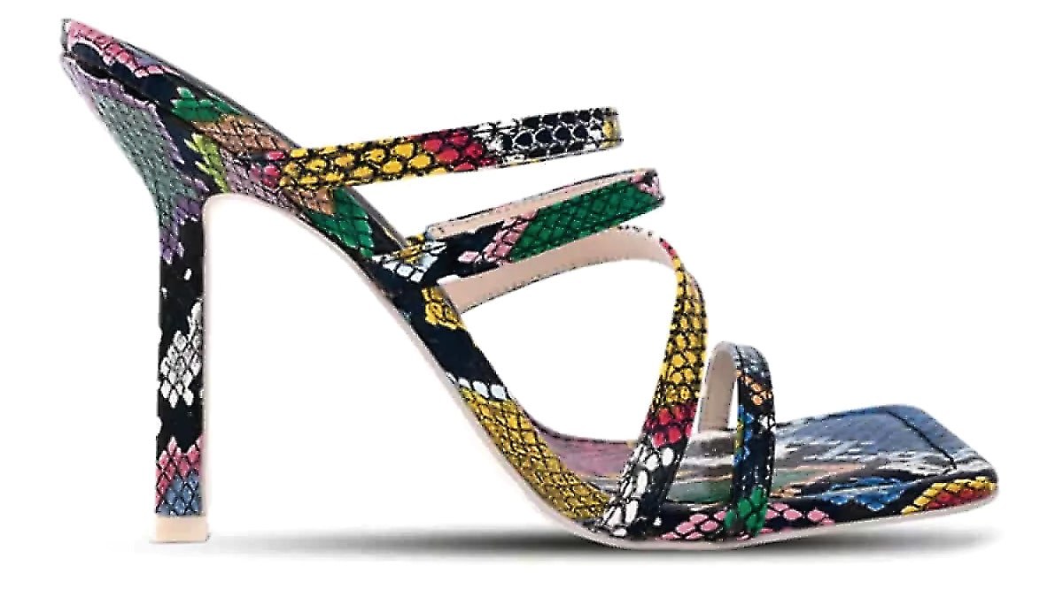 Mules, KM Kat Maconie, €92,50 από €185, www.favela.gr