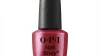 Mulled wine-red nails: H chic απόχρωση που όλες επιλέγουν για το μανικιούρ τους τώρα!