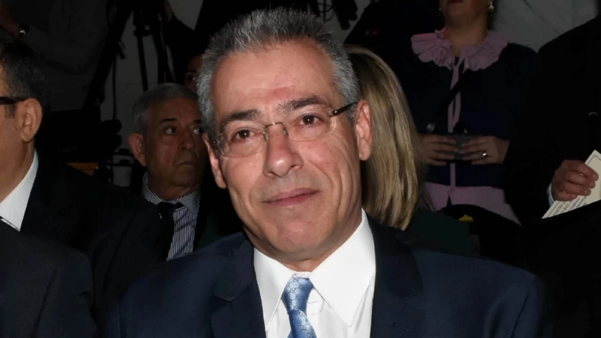 Το πρόσωπο που θα πάρει τη θέση του Νίκου Μάνεση στο κεντρικό δελτίο ειδήσεων του Σαββατοκύριακου