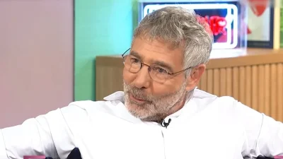 Ο Θοδωρής Αθερίδης μιλάει πρώτη φορά για το εγκεφαλικό που υπέστη: «Ήμουν χαρούμενος που ζω»