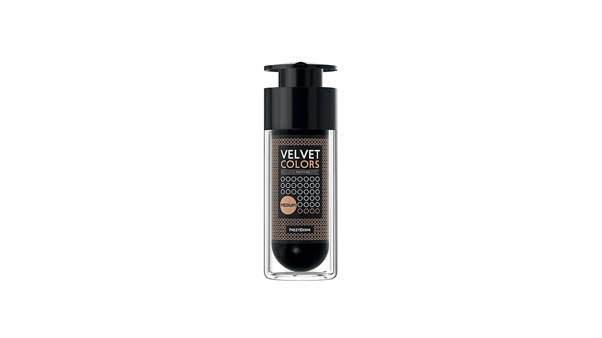 Υγρό ματ makeup, Velvet Colors Foundation Medium, Frezyderm, €28,12 (στα Φαρμακεία)