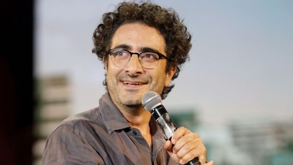 Λάμπρος Φισφής: «Τα παρατούσα κάθε βράδυ» - Η εξομολόγηση για τη δύσκολη αρχή στο standup
