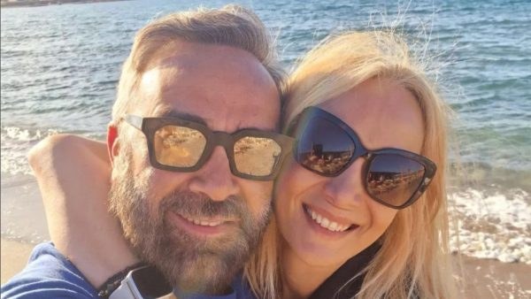 Η Ναταλί Κάκκαβα με τον άνδρα της, Γρηγόρη Γκουντάρα
