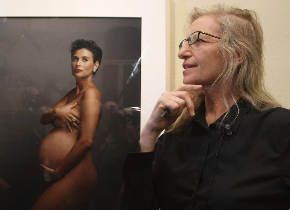 demi moore ποζάρει στο vanity fair έγκυος