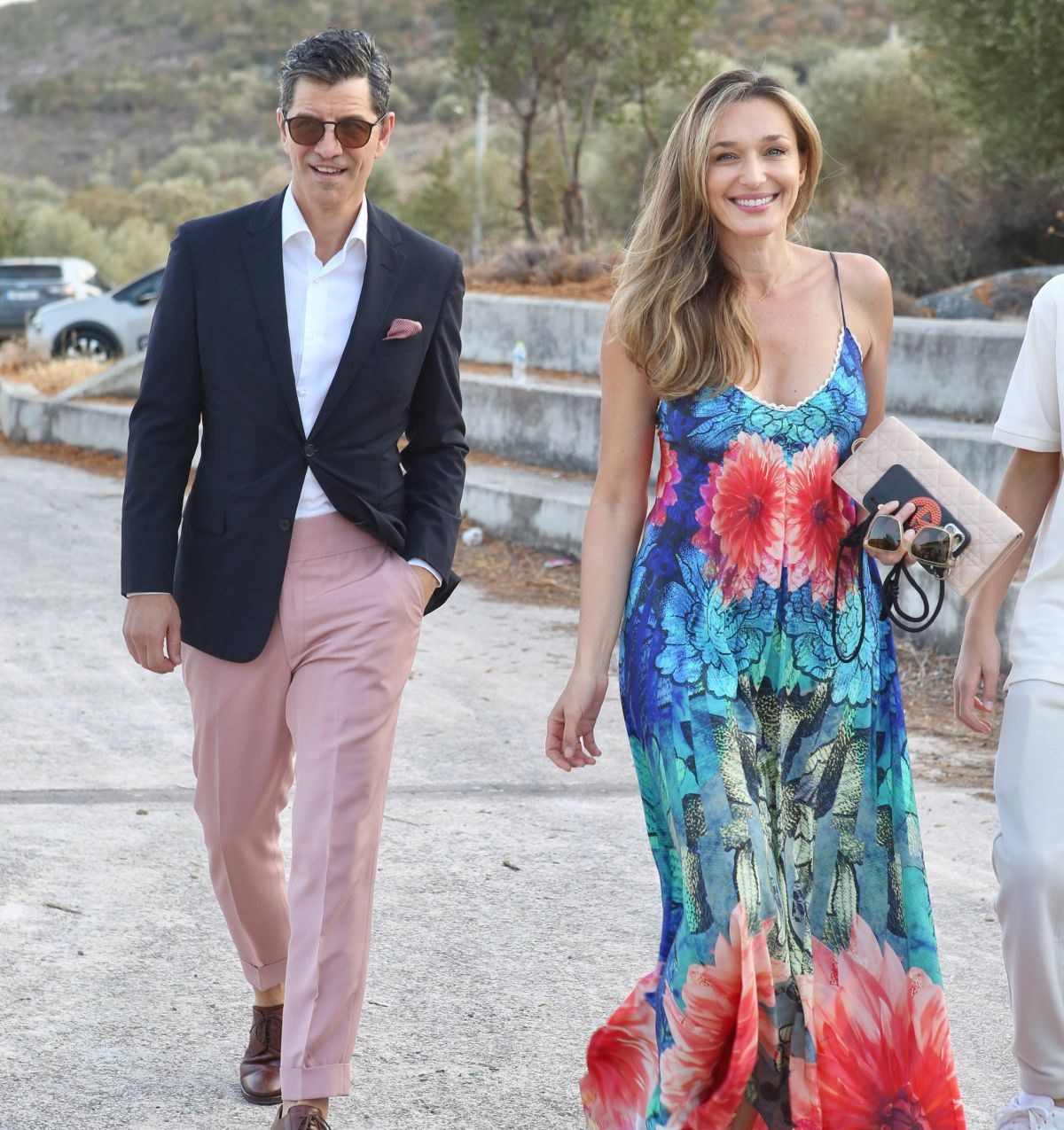 Ο Σάκης Ρουβάς και η Κάτια Ζυγούλη, στον γάμο του Απόστολου Ρουβά