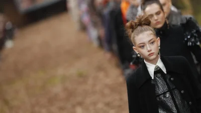 H Chanel επιστρέφει στο Grand Palais με μια μαγευτική επίδειξη μόδας