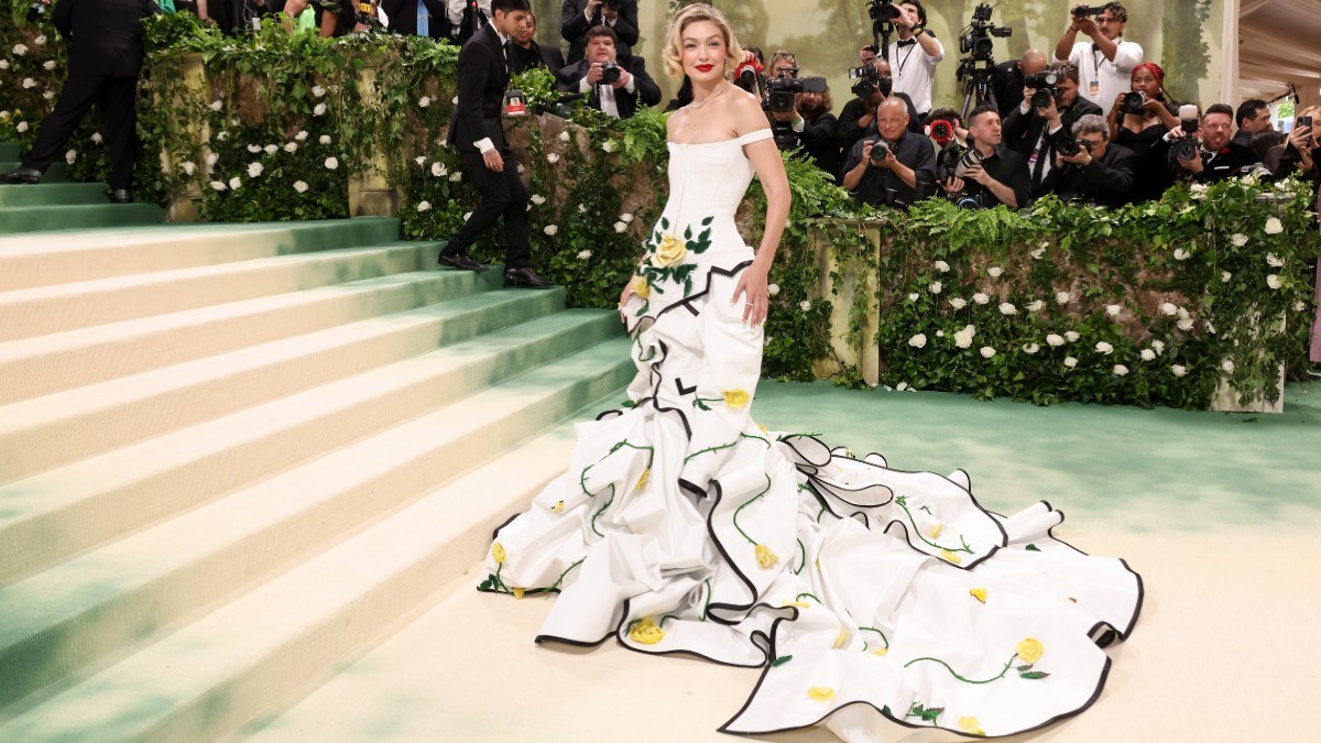 Η gigi hadid στο Met Gala 2024