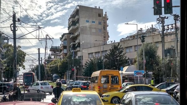 Ο καιρός με κίνηση στην Αθήνα