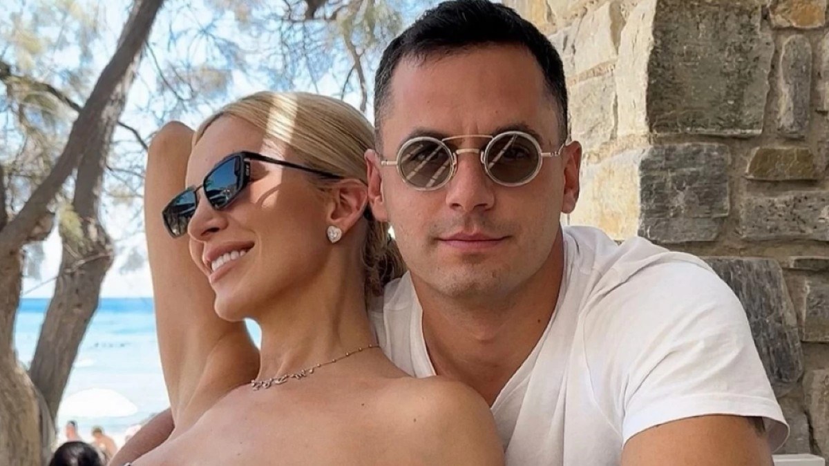 Η Κατερίνα Καινούργιου, μαζί με τον σύντροφό της, Παναγιώτη Κουτσουμπή
