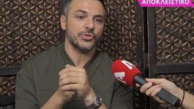 Ο Κώστας Δόξας στην κάμερα του Super Κατερίνα