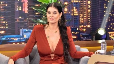 Η Μαρία Κορινθίου στην εκπομπή The 2night show