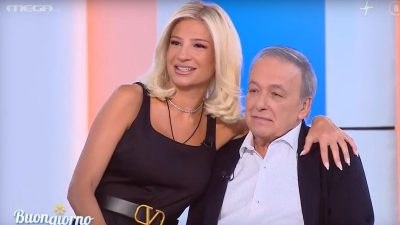 Ο Ανδρέας Μικρούτσικος με την Φαίη Σκορδά στο πλατό του Buongiorno