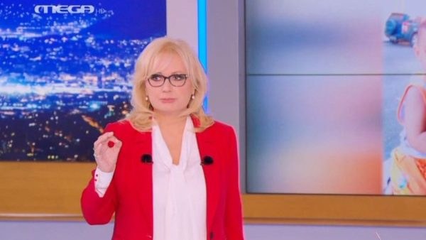 Η Αγγελική Νικολούλη στο πλατό της εκπομπής Φως στο Τούνελ