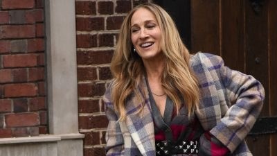 H Sarah Jessica Parker στα γυρίσματα του Just Like That