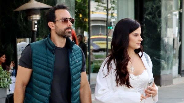 Η Χριστίνα Μπόμπα και ο Σάκης Τανιμανίδης σε έξοδο